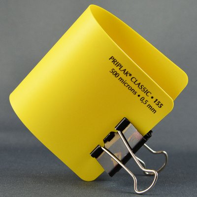 Priplak Classic Yellow 155, 330µ, 650x950mm, balení 100 archů